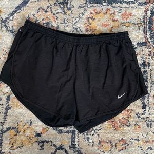 Nike Women's Tempo Dri-FIT Running Shorts